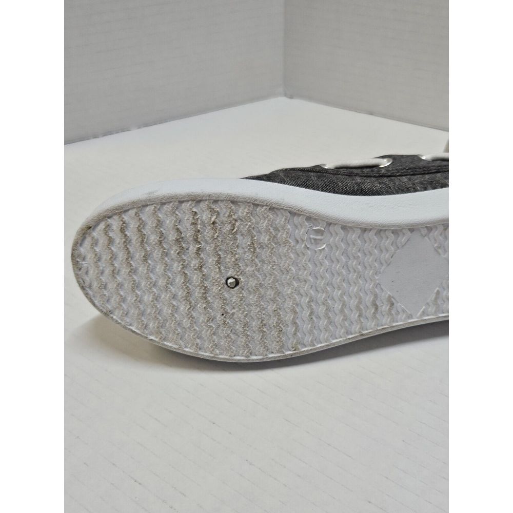 Womens‎ Size 7 Canvas Casuals Shoes - Picture 5 of 5